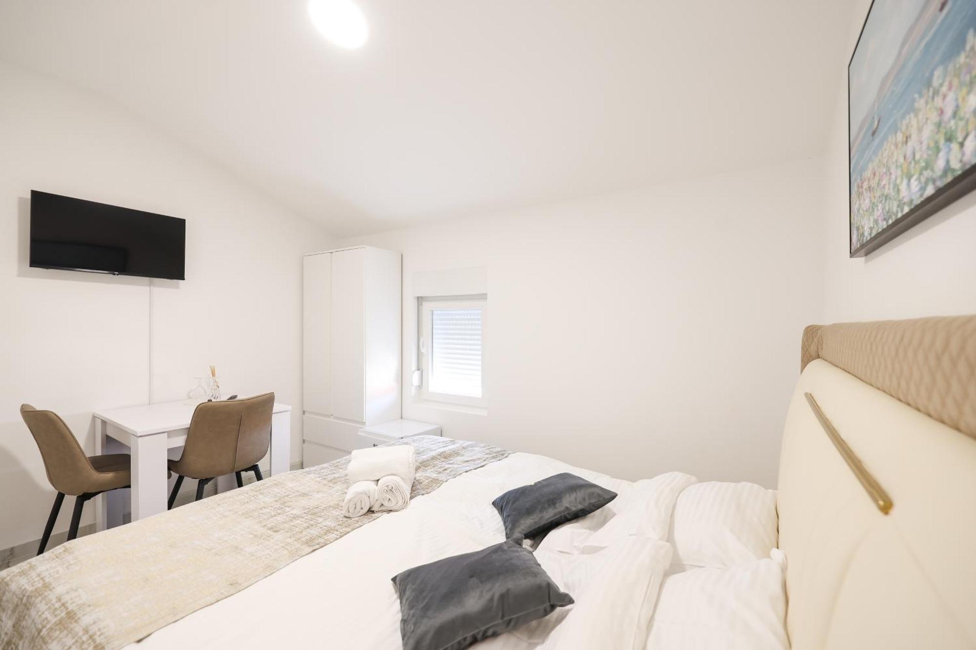 Premium Rooms Prince Задар Екстер'єр фото